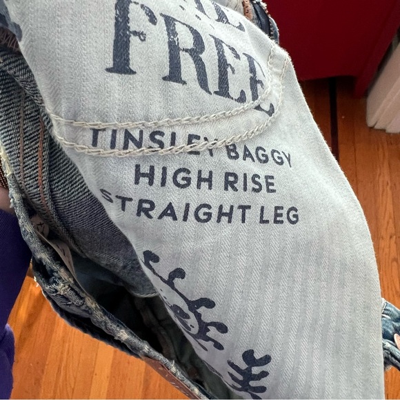 NWT We the Free people Tinsley Baggy High-Rise Jeans 27 Hazey Blue $98 - Picture 6 of 6